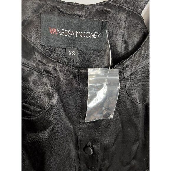 NEW Vanessa Mooney Elisabeth Romper Mini Dress Size XS Black Satin - Picture 6 of 7